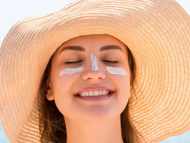 5 دلیل اساسی برای استفاده همیشگی از ضد آفتاب!